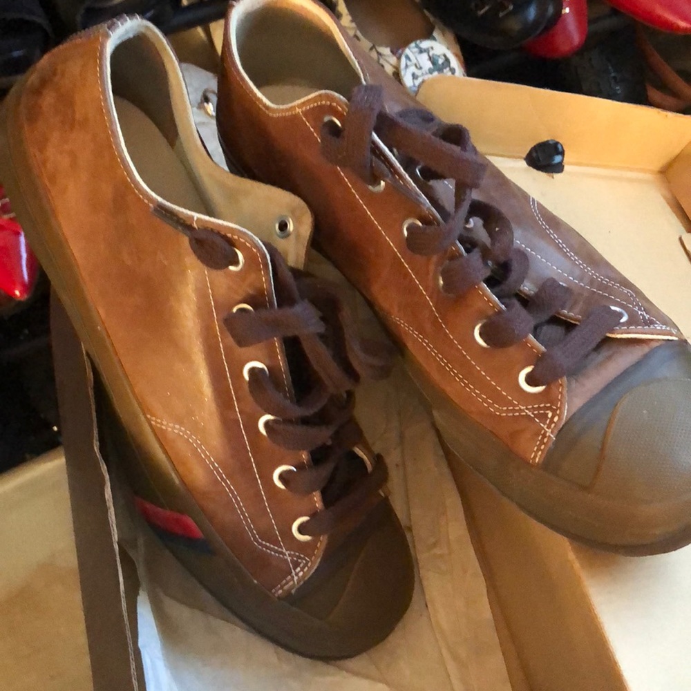 Men’s Classic Brown Leather Pro Keds